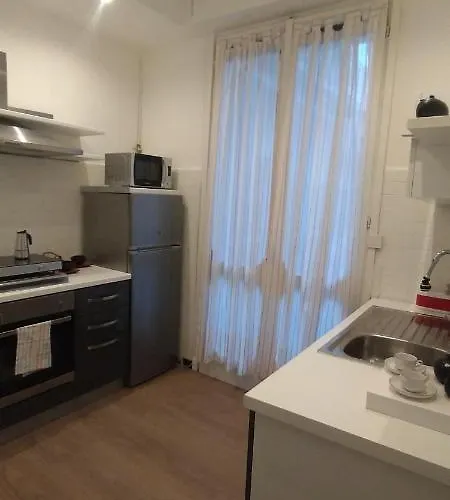 Piccola Perla Sul Maggiore 아로나